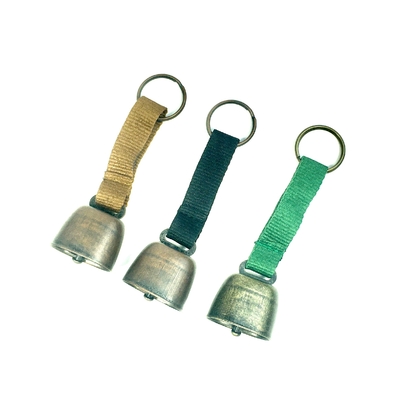 Porto de embarque Shanghai ou Nanjing Porto de aço inoxidável Mini Pet Dog Charm Bear Bell