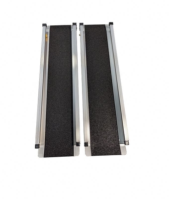 Largura aberta de 73 cm T3-T8 Rampa de alumínio para degraus de casa Portas Escalas Superfície antiderrapante
