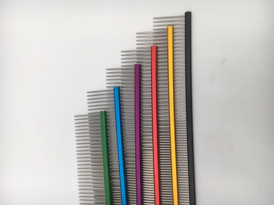 Acero inoxidável penteado de cabelo de cachorro com agulha fina 19cmx3,2cm Tamanho para as necessidades de cuidados