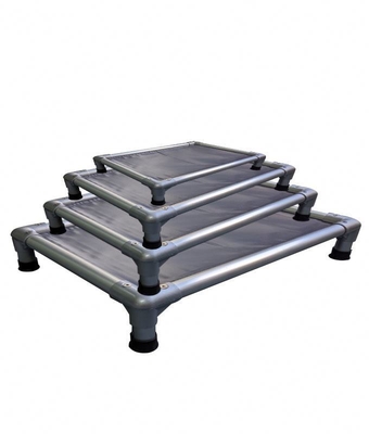 Cama de cachorro elevada e à prova d'água