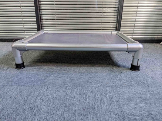 Cama para animais de estimação de tecido de alumínio removível lavável para uma experiência de sono elevada