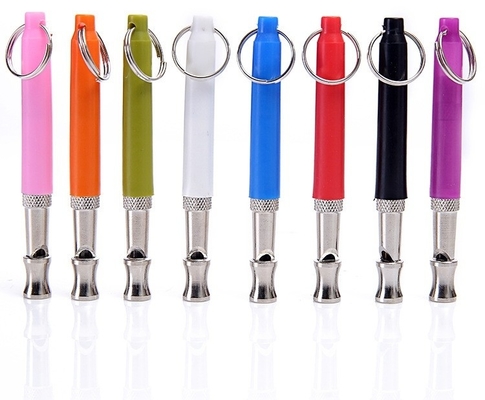 8cm*0.8cm Pequeno tamanho Cão de estimação Apito Metal Material PC para comunicação eficaz