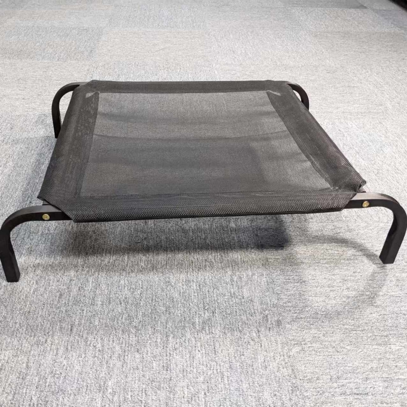 Cama de cão de estimação dobrável portátil preta respirável elevada para cães pequenos a médios