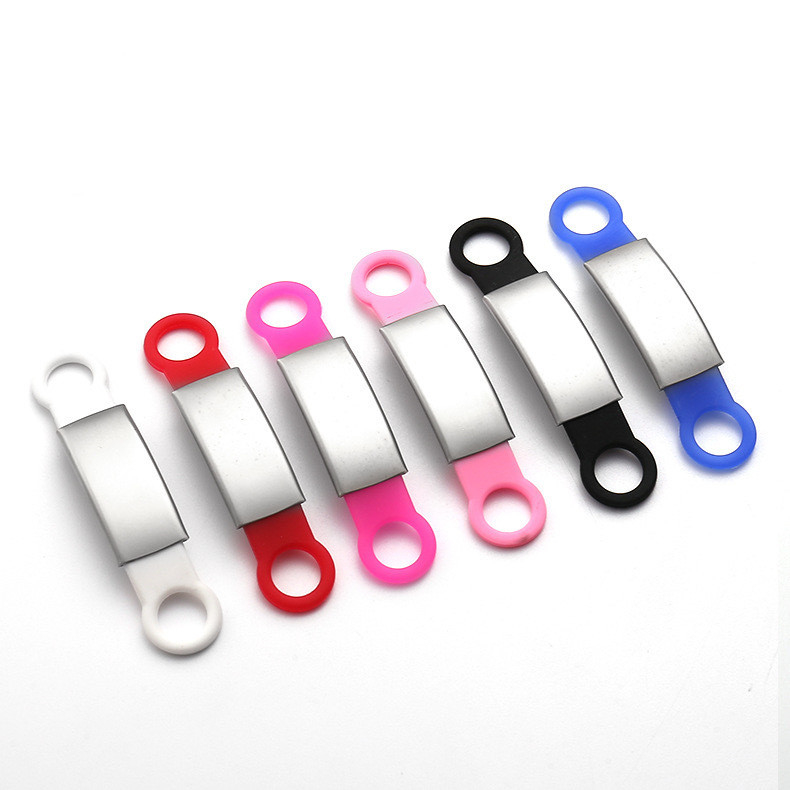 Cães Slide de silicone em tags de cães em branco de aço inoxidável Pet ID Tag com logotipo laser personalizado